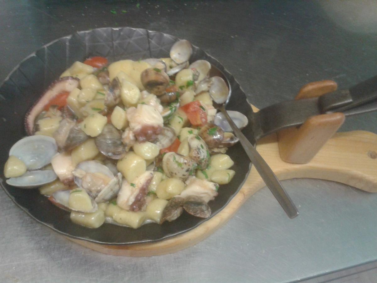 Hotel Restaurant Rosmarie 프펠데르스 외부 사진